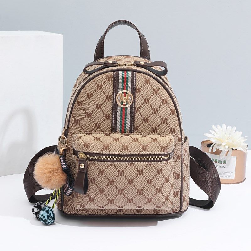 双肩包女旅游轻便书包2024新款潮时尚外出旅行逛街女士洋气小背包,箱包皮具/热销女包/男包,双肩背包,淘宝优惠券,粉丝福利购,淘宝优惠卷