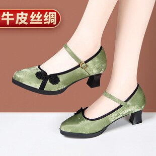 中国风旗袍走秀高跟鞋女2024新款复古时尚百搭单鞋配马面裙的鞋子