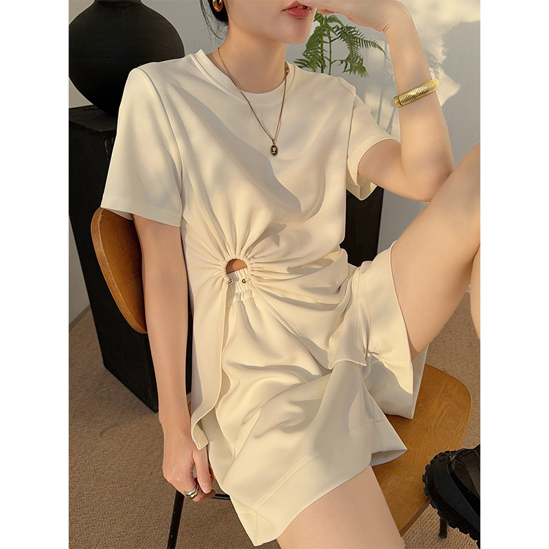 白色不规则开叉短袖t恤女2025年夏季新款设计感褶皱铜氨丝上衣