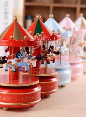 天空之城旋转木马音乐盒 情侣创意生日礼物欧式尖顶发条八音盒