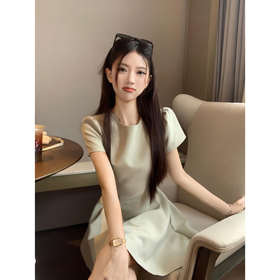 绿色短袖连衣裙子女夏季