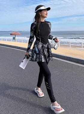 游泳衣女2025新款夏季防晒长袖长裤保守裙式遮肚显瘦大尺码连身泳