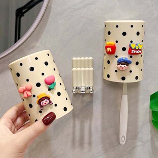 刷牙杯子家用高档可爱卡通倒放漱口杯儿童牙O刷置物架牙杯情侣一