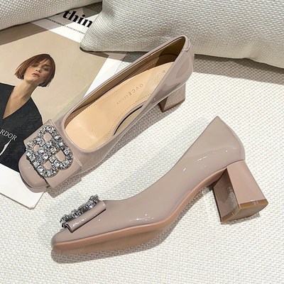水钻粗跟裸色高跟鞋女夏2r024年新款复古方头浅口5cm职业黑色单鞋