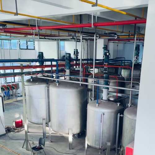 不锈钢电加热反应釜化工树脂胶水搅拌罐法兰式盘管反应釜