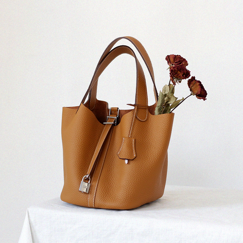 荣轻复古菜篮子包时尚百搭手拎水桶包荔枝纹头层牛皮大容量手提包