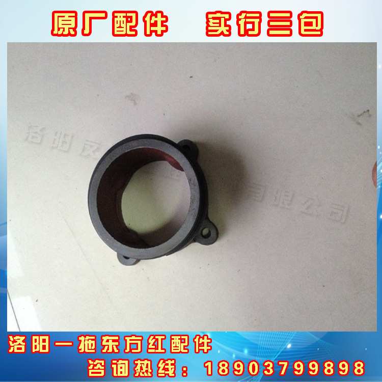 洛阳路通压路机LT320S增压器和排气管连接的配件