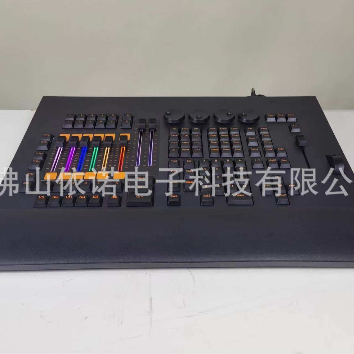 MA2灯光控台命令翼RGB电动推杆Command wingDMX512控制台舞台设备