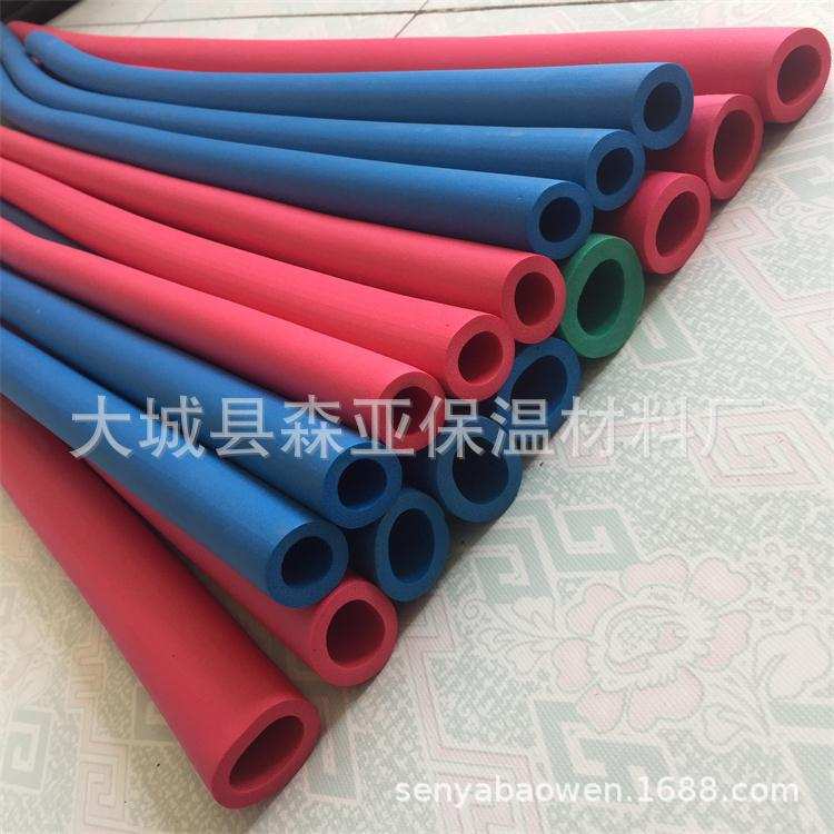 阻燃红蓝橡塑保温棉厂家隔热冷热水管保温红蓝套管B2橡塑管图片