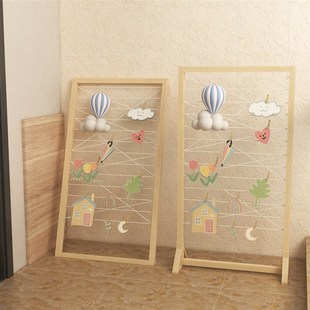 幼儿园用品展示架实木麻绳照相片C收纳架落地式网格背景墙装饰定