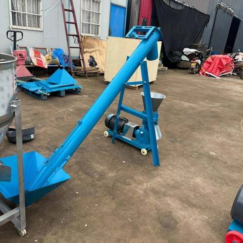 260型饲料制粒机小型鸡鱼兔饲料颗粒机山羊猪牛驴颗粒饲料机