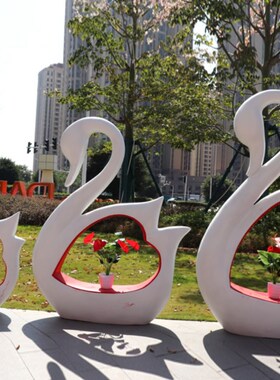 玻璃钢天鹅雕塑座椅酒店商业街售楼部草坪园林景观落地装饰摆件品