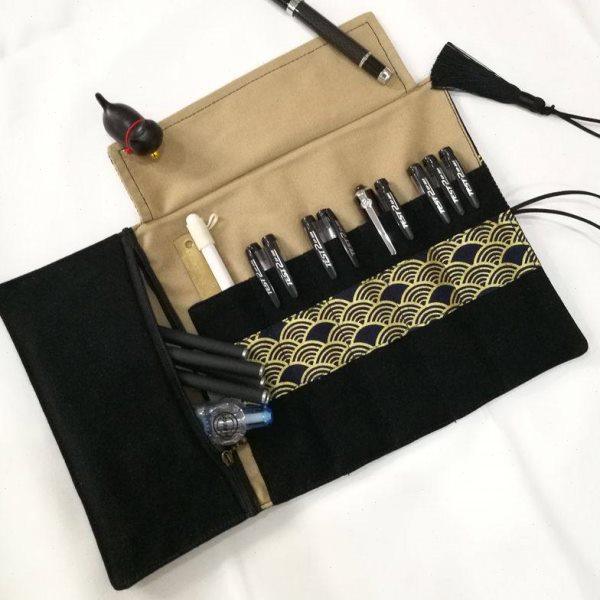 布邑 手工布艺加厚笔帘卷笔袋钢笔收纳袋黑色棉麻大容量文具收纳,文具电教/文化用品/商务用品,笔袋,淘宝优惠券,粉丝福利购,淘宝优惠卷