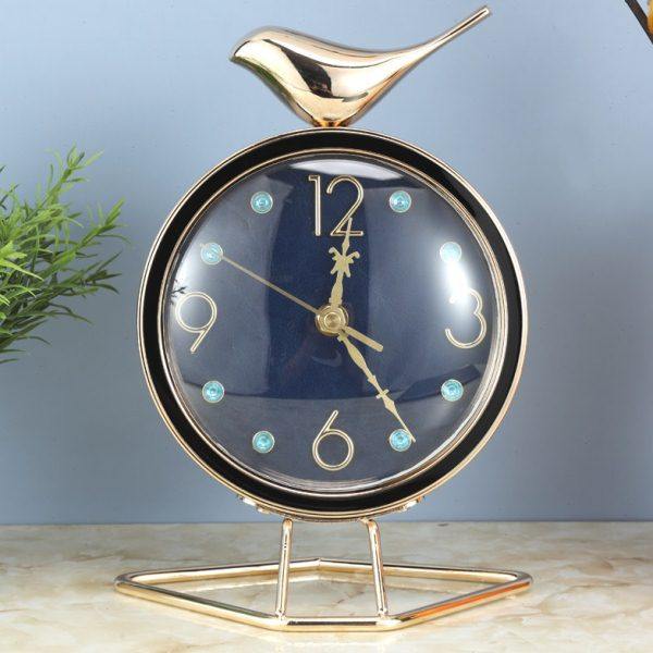 轻奢创意北欧现代简约静音桌钟梅花鹿座钟办公室书房客厅餐厅钟表