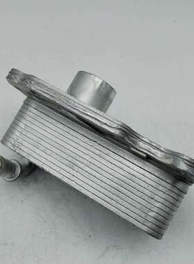 LR075630/LR073678/G4D3-6A642-BB,机油冷却器散热器油冷器