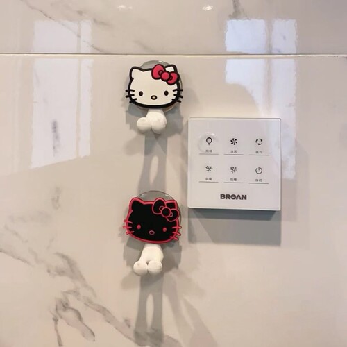 hellokitty挂钩浴室创意免打孔无痕吸盘粘钩卡通立体壁挂式收纳架