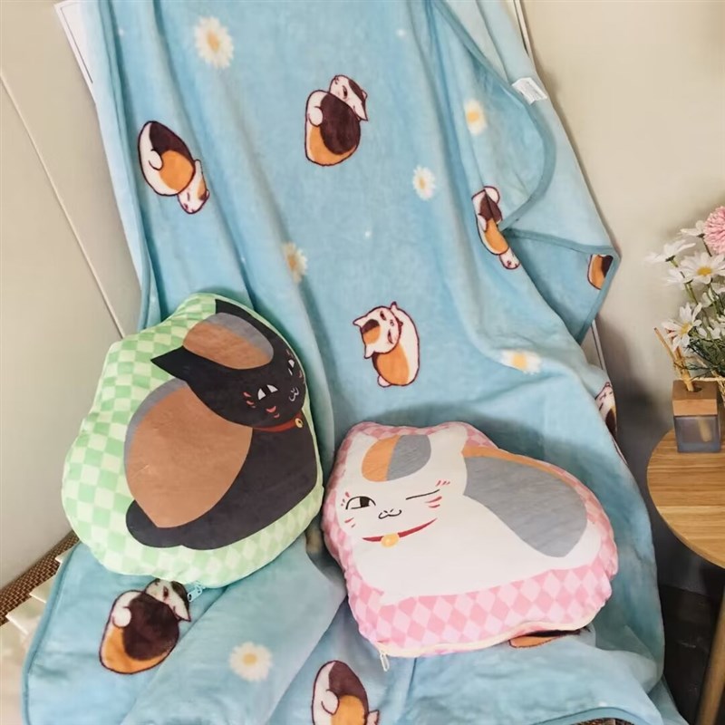 包邮卡通夏目友m人账老师二合一空调毯子包抱枕
