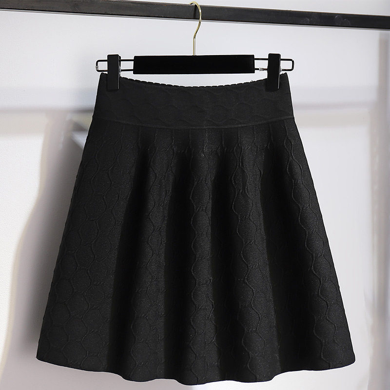 针织短裙a字半身裙女士秋冬高腰提花蓬蓬裙半截2024新款黑色短款