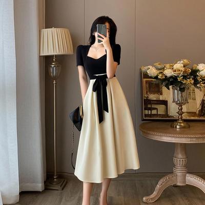 法式小香风方领连衣裙女2024夏新款赫本风高级感气质高腰显瘦长裙