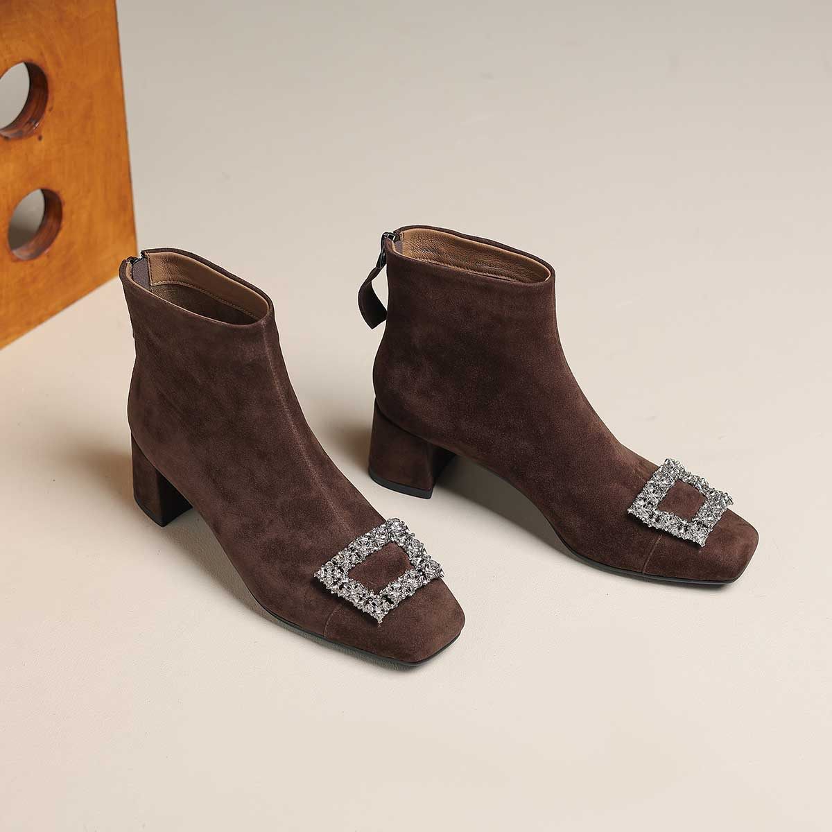 羊皮弹力靴瘦瘦靴短靴女靴子中跟袜子靴方扣水钻秋冬新款真皮1921