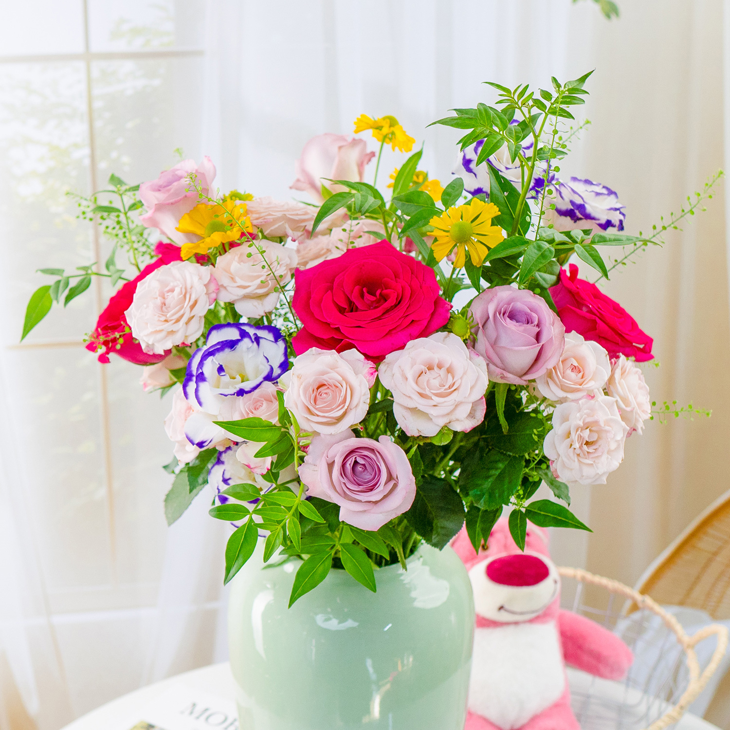 A2新鲜高品质花艺混搭花束深色系混搭鲜花云南直发水养花束