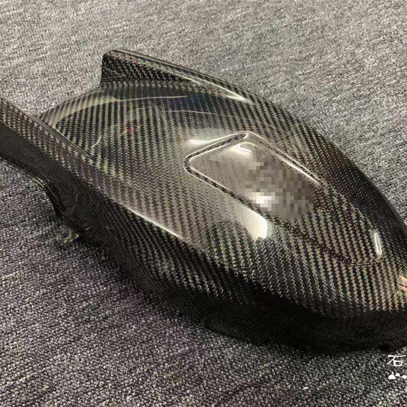 VESPAd 春天 冲刺 GTS 6日 专用 改装 碳纤维 传动箱 外盖 外罩