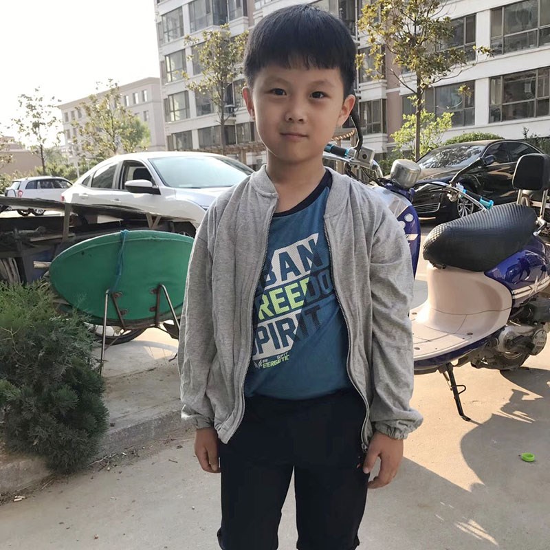 夏秋季新款童装 男童女童纯棉薄款棒球服收口拉链外套 儿童防晒衣图片