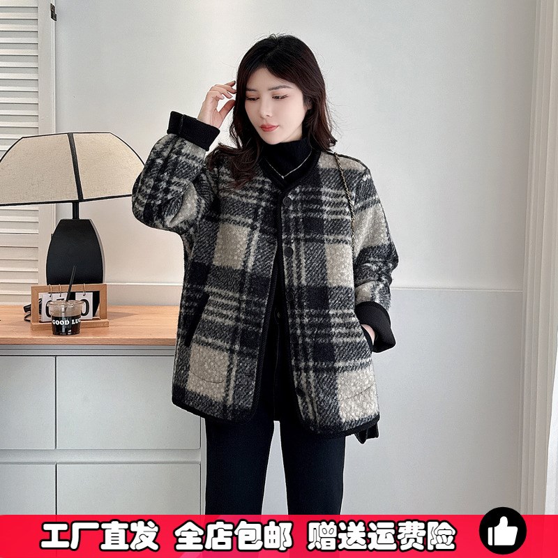 复古格子毛呢大衣女2024冬季大码胖mm宽松赫本风加厚格纹西装外套
