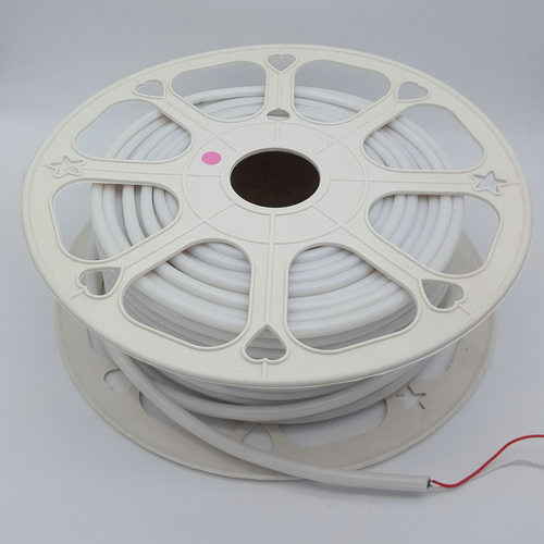 360度通体发光超细迷你D型柔性灯带8*8mm 12V2835 120灯LED霓虹灯