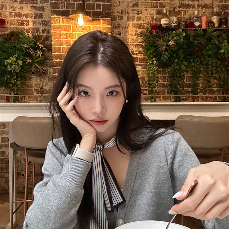 草鱼家 越经典越时髦 灰色羊毛针织开衫外套女软糯防晒上衣2024夏