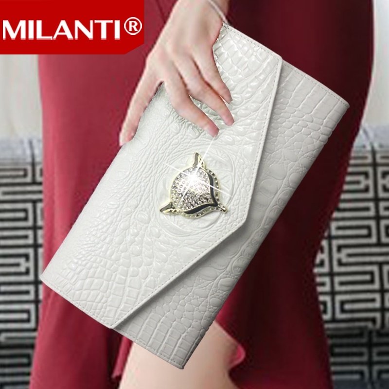 女士真皮手抓手拿包女包链条小包包2021新款夏季白色时尚气质手包