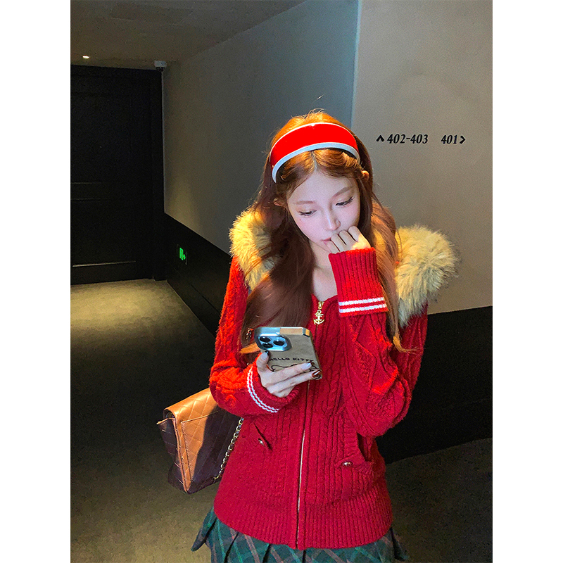 美式复古红色毛领拉链连帽外套