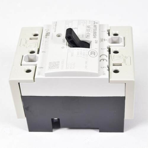 断路器NF30-NNF30-FAUF50-AU 2P 3P  5A 10A 15A 20A F30A40A 50
