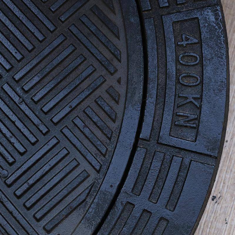 球墨铸铁防沉降井盖厂家直销雨水污水井盖D400可过重型汽车