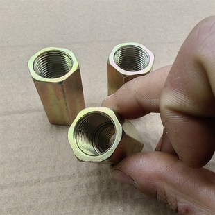 1.5高压铁材料接头外表镀锌1618 转内丝M18 双内丝M16