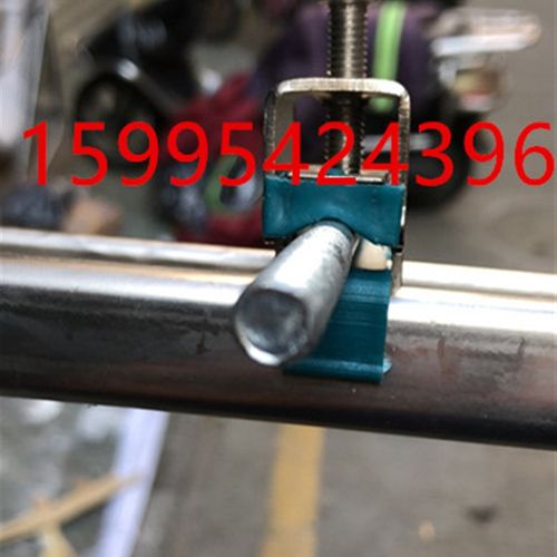 厂家直销C型钢电工管夹/镀镍电工管夹/C型钢配件/管夹/型钢连接件