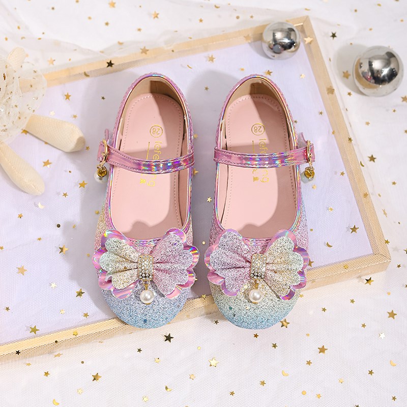 春秋女孩儿童公主鞋洋气水晶鞋走秀平底鞋配礼服软底钢琴演出单鞋
