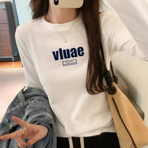 早春圆领白色长袖t恤女上衣2024年新款宽松小衫内搭打底衫减龄潮