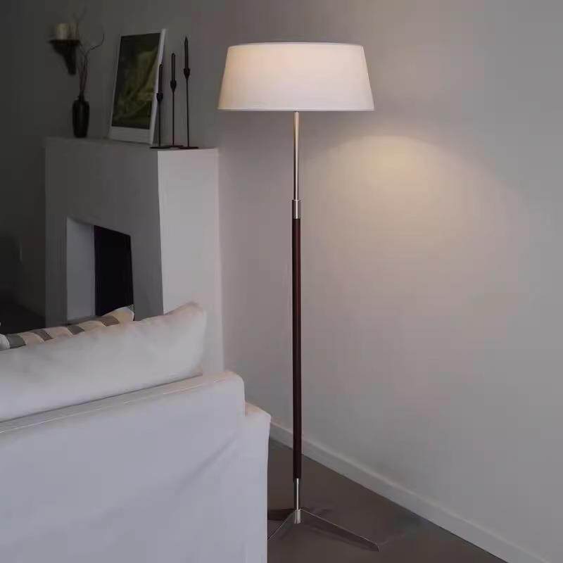 北欧极简实木复古落地灯简约现代轻奢高级感客厅装饰灯卧室氛围灯