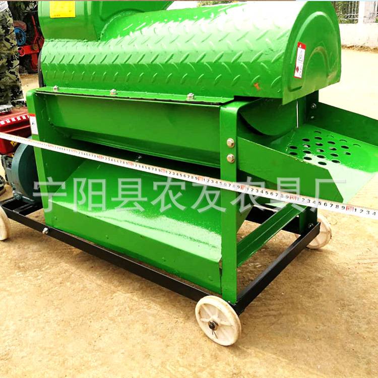 小型家用玉米脱粒机东北苞米脱粒机玉米剥皮脱粒机四轴棒子脱粒机