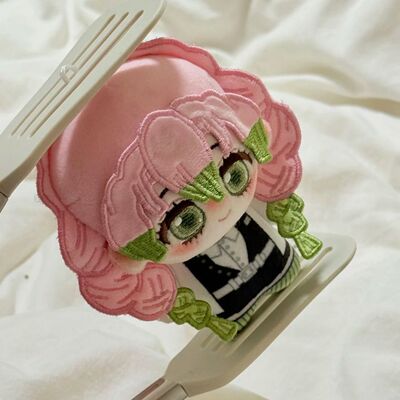 鬼灭之刃甘露寺蜜璃10cm娃娃挂件