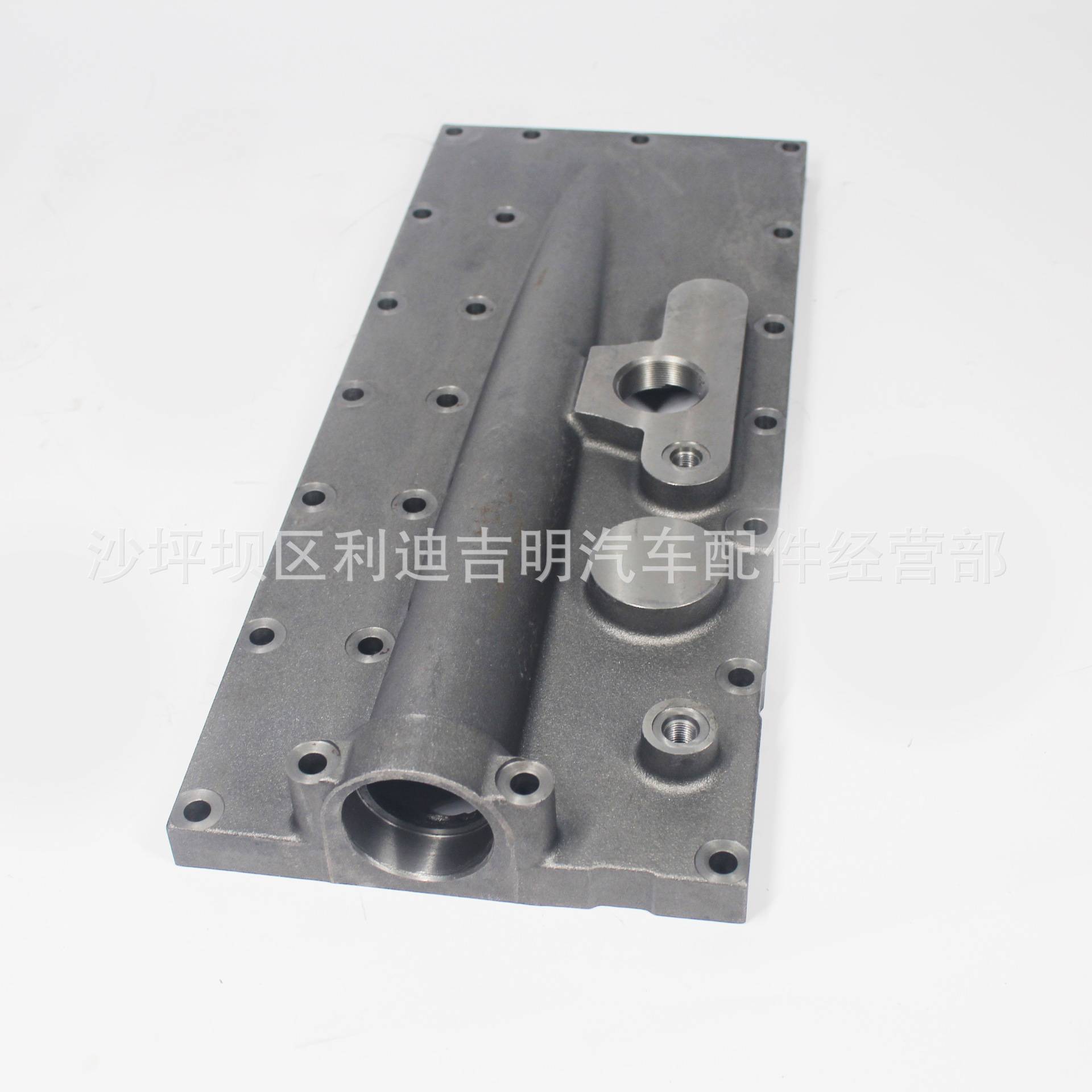 重庆K19K38K50柴油发动机配件现货3090241机油冷却器盖冷却系统