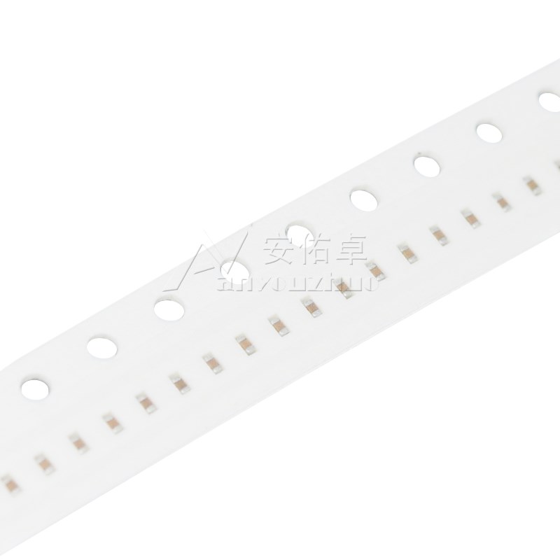 0402贴片电容 101J 50V 100pF 5% CL05C101JB5NNNC 材质COG