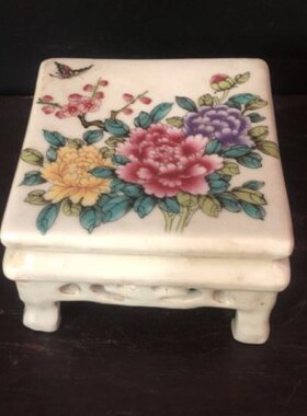 民国粉彩牡丹花四方桌怀旧仿古做旧家居装饰摆件小玩玉收藏古典