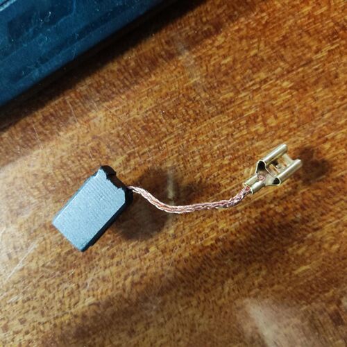 7*11*18插入式云石机碳刷电动工具配件电刷切割机排线式碳刷弹簧