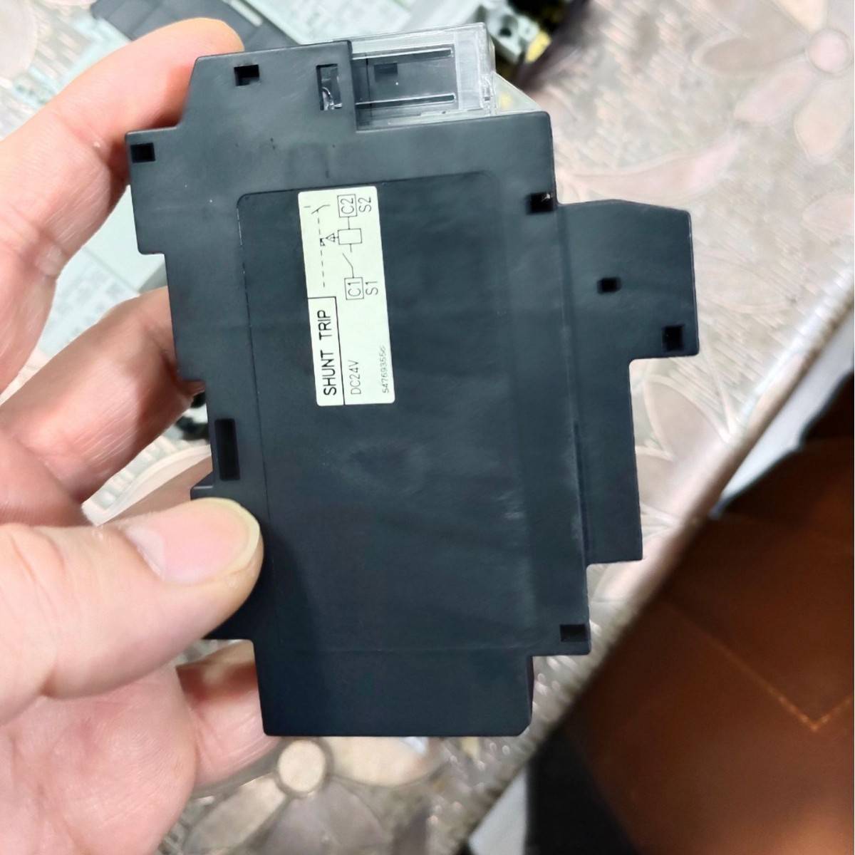 富士漏电断路器脱扣器 匹配 EW32  EW50  EW63  EW100 外置脱扣器