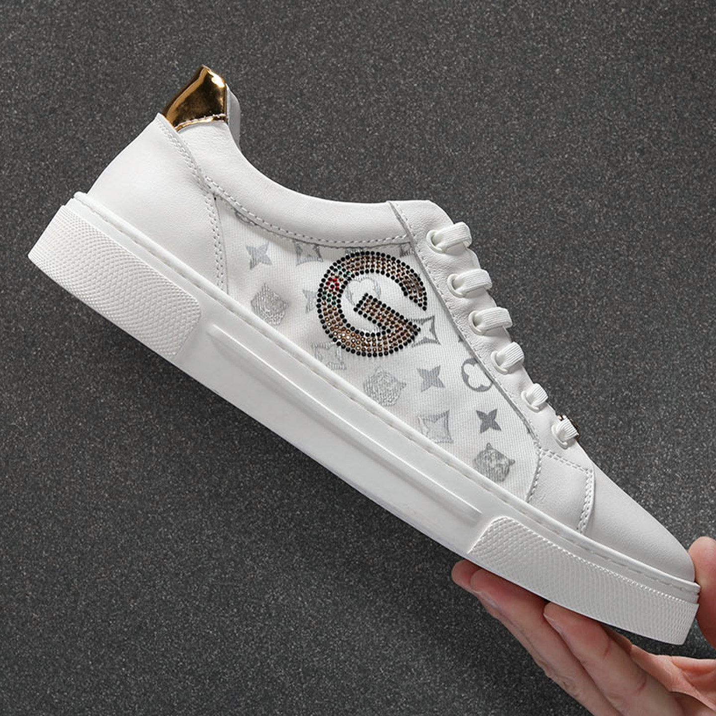 2026春季新款欧美烫钻休闲板鞋男真皮潮流百搭时尚高级感小白鞋男