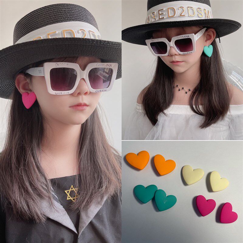 网红爱心耳钉23新款时尚女童无耳洞耳夹款耳饰个性糖果色桃心耳环