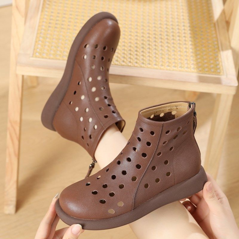 平跟短靴女时尚镂空马丁靴夏季洞洞凉靴百搭L休闲真皮女鞋43妈妈,女鞋,马丁靴,淘宝优惠券,粉丝福利购,淘宝优惠卷