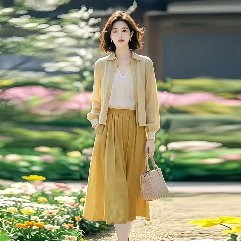 2025春季松弛感大码妈妈装衬衫+上衣+半身裙三件套套装新款套装裙,女装/女士精品,时尚套装,淘宝优惠券,粉丝福利购,淘宝优惠卷